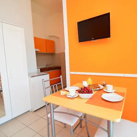 Karlo.2 Apartamento