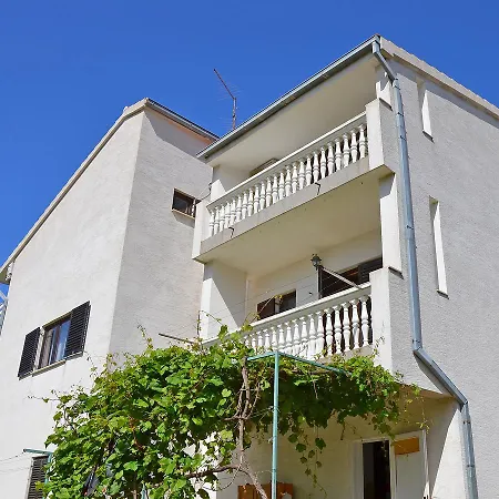 Karlo.2 Apartamento